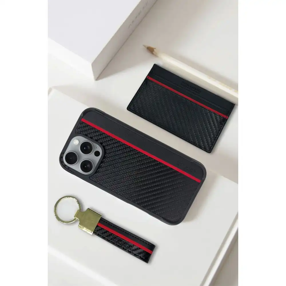 images/stories/virtuemart/product/santa_barbara_polo_racquet_club_iphone_16_pro_max_hazel_karbon_set_kapak_siyah_66fa98332775d__1737203829_215